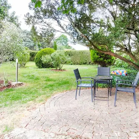 Maison 15pers Pres St Emilion-tout Confort-piscine 度假居