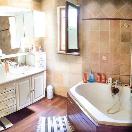 Maison Familiale 15pers Avec Piscine Couverte - Jardin Prive * Saint-Magne-de-Castillon